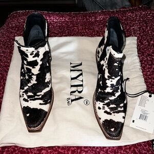Myra Boots